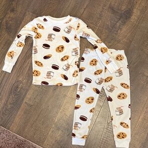 Carter's Cream Cookie and Milk Pajama Set